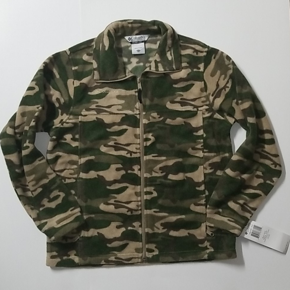 Boys Columbia Fleece Camo jacket size 14/16